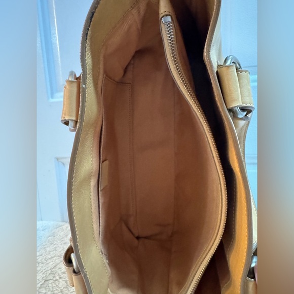 CELINE Boogie Bag Vintage Leather Handbag in Camel Tan - Made in Italy - EUC - Picture 11 of 16